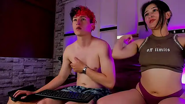 ANLLELOAndANGELA's cam snapshot