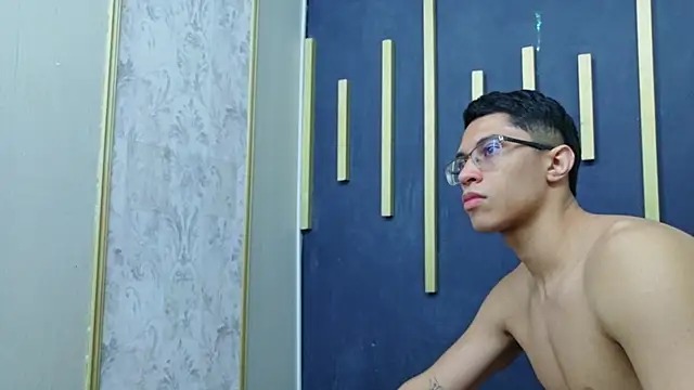 Chrix_Velez's web cam