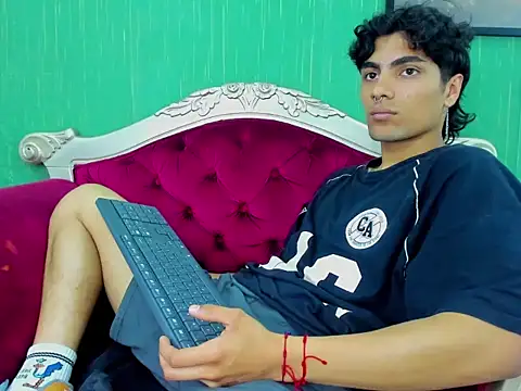 MattFiore's cam snapshot