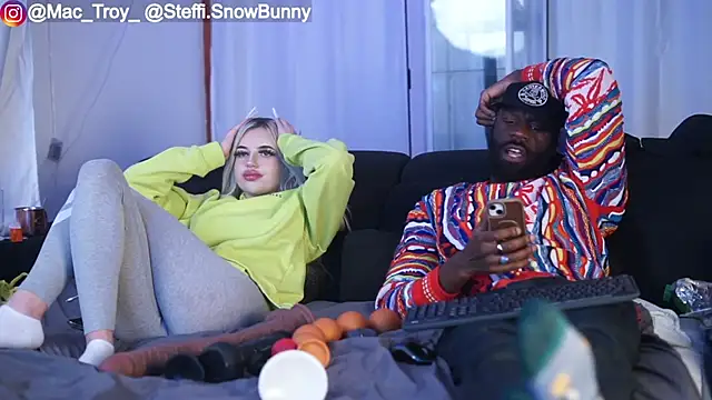 MacTroy live sex cam