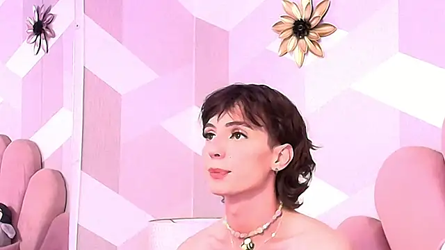 KylieMonnett live sex cam