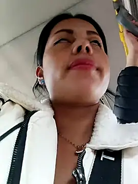 _andrea30 live sex cam