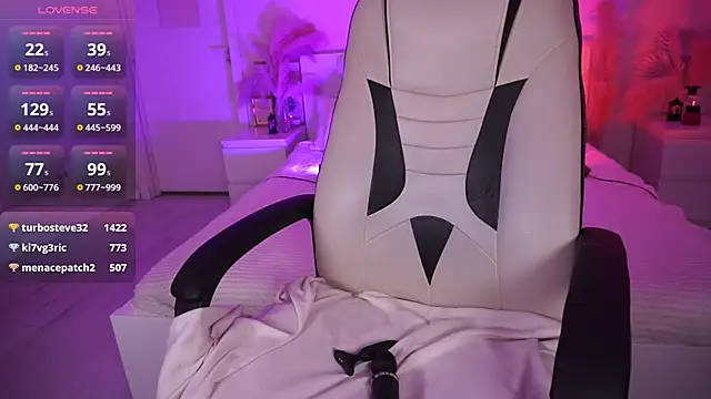 Ooops_Boobss live sex cam