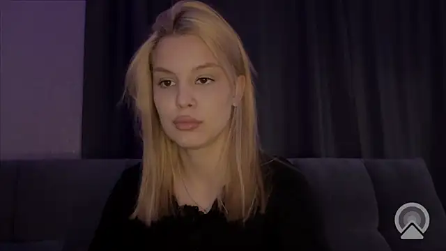 AmmaHorny's cam snapshot