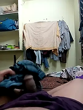 karimnagarkurrodu's cam snapshot