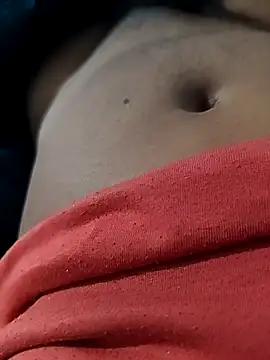 Hotboylumia_825321's cam snapshot