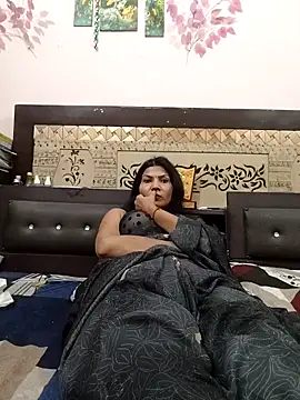 Noughty_lov's cam snapshot