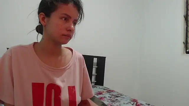 nathaly_jones_'s cam snapshot