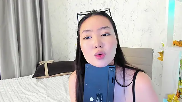 akino_hen's cam snapshot