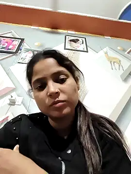 Anshika1431's cam snapshot