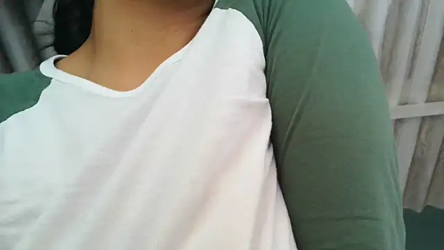 almaswan1 live sex cam