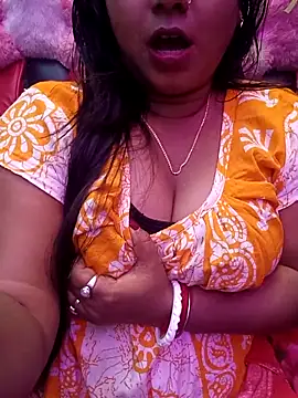 ella_mariya's cam snapshot