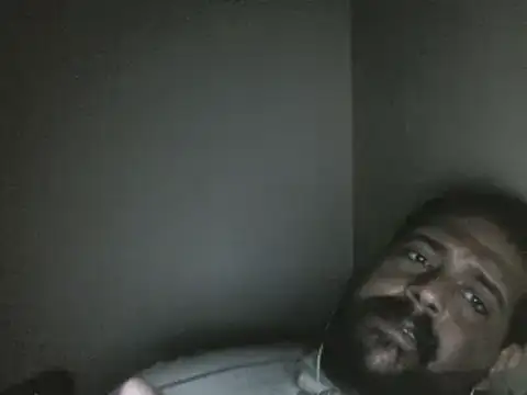 elpoop7305's cam snapshot