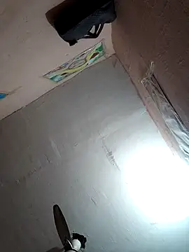 CUTE-GIRL-1's cam snapshot