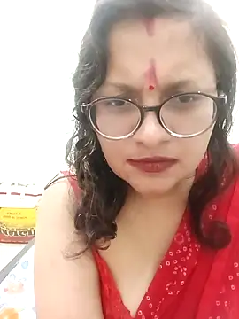 Mahira_sharma01's cam snapshot