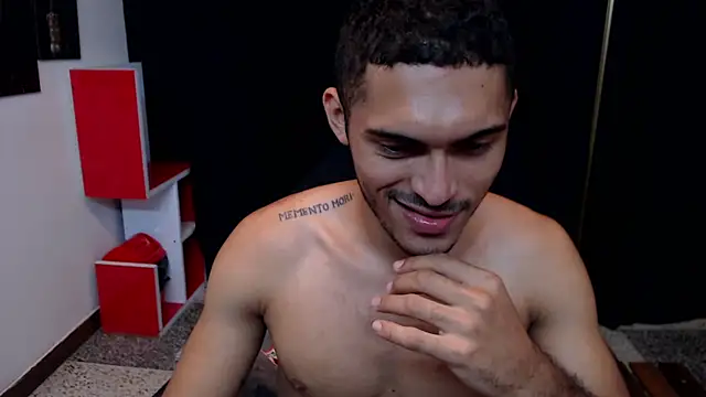 Derek_Storm_'s cam snapshot