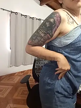 Melinerd live sex cam