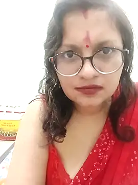 Mahira_sharma01's cam snapshot