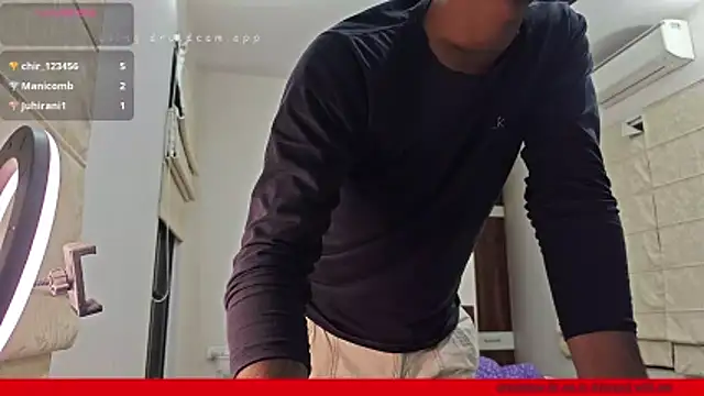 Dreamboy867 live sex cam