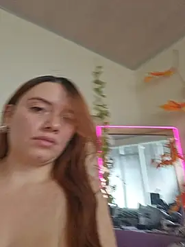 valery_mora's cam snapshot