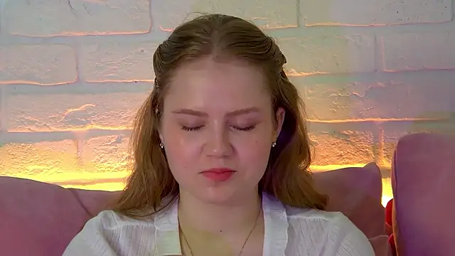 SelinSwarovski's cam snapshot