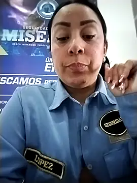 CRISTAL__11's cam snapshot