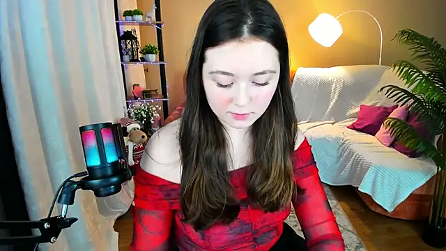 AlluringLookk's cam snapshot