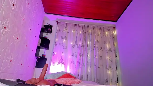 LolaXXXperience's cam snapshot