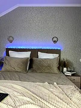 YunnaTyan live sex cam