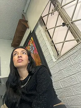 SALOME_KORLAND's cam snapshot