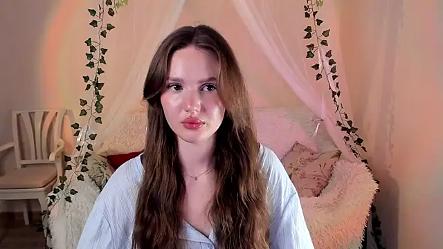 MishkaMe's cam snapshot