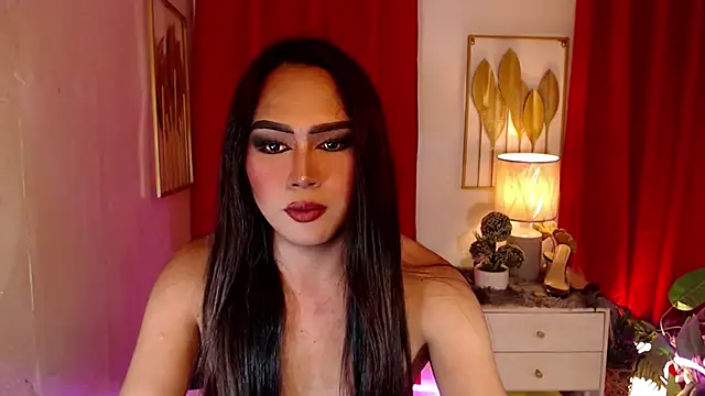 Emily_fucker live sex cam