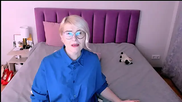 sabrinamacmarren's cam snapshot