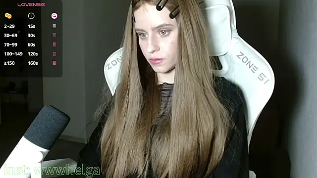 Helga__Pataki's cam snapshot