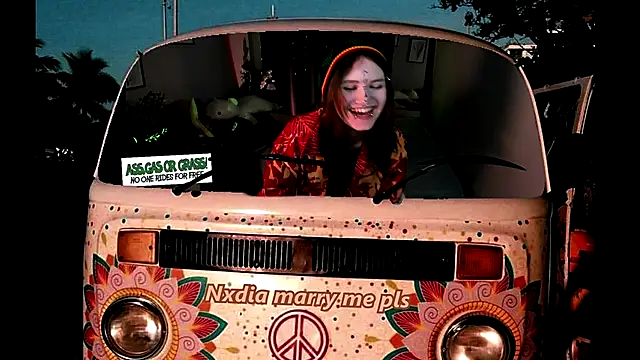 Dilara_xBaby's cam snapshot