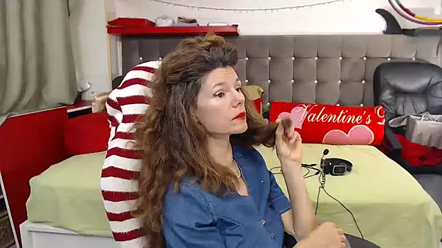 kellyterapy's cam snapshot