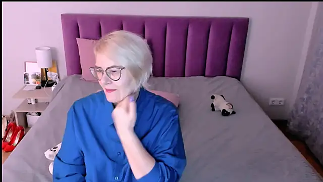 sabrinamacmarren's cam snapshot