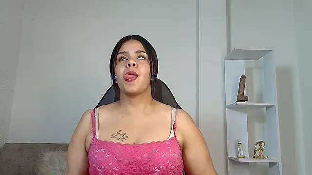 mia_celeste7's cam snapshot