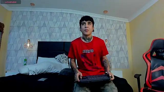 SantiOlsen live sex cam