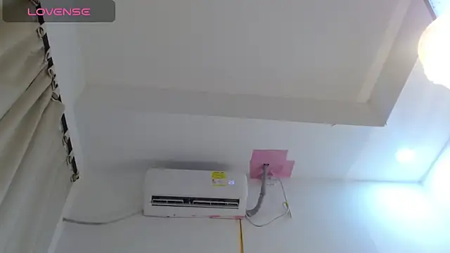 sally_mollylove's cam snapshot