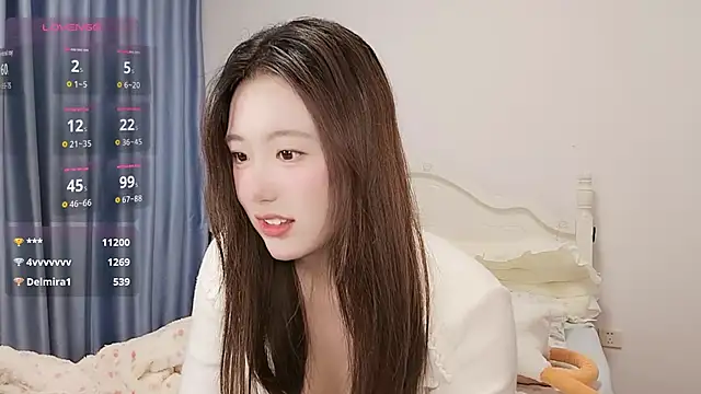 Luna_868's cam snapshot