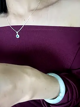 BiCute688's cam snapshot