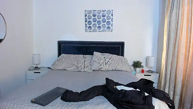 ZulyMichels's cam snapshot