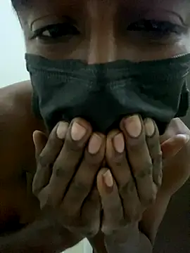 calibrow live sex cam