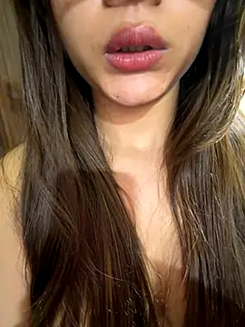 Queen_Shanuu live sex cam