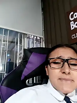 Cute_Penelope live sex cam