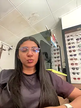 oralin's cam snapshot