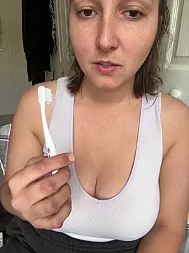 honeyrose222's cam snapshot