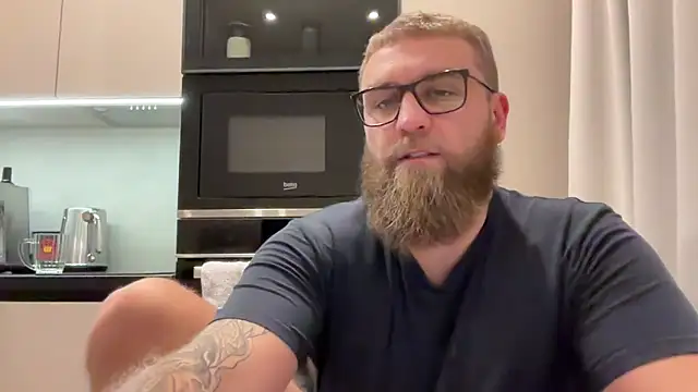 Bear_bear_ live sex cam