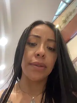 MarianaSandoval27's cam snapshot